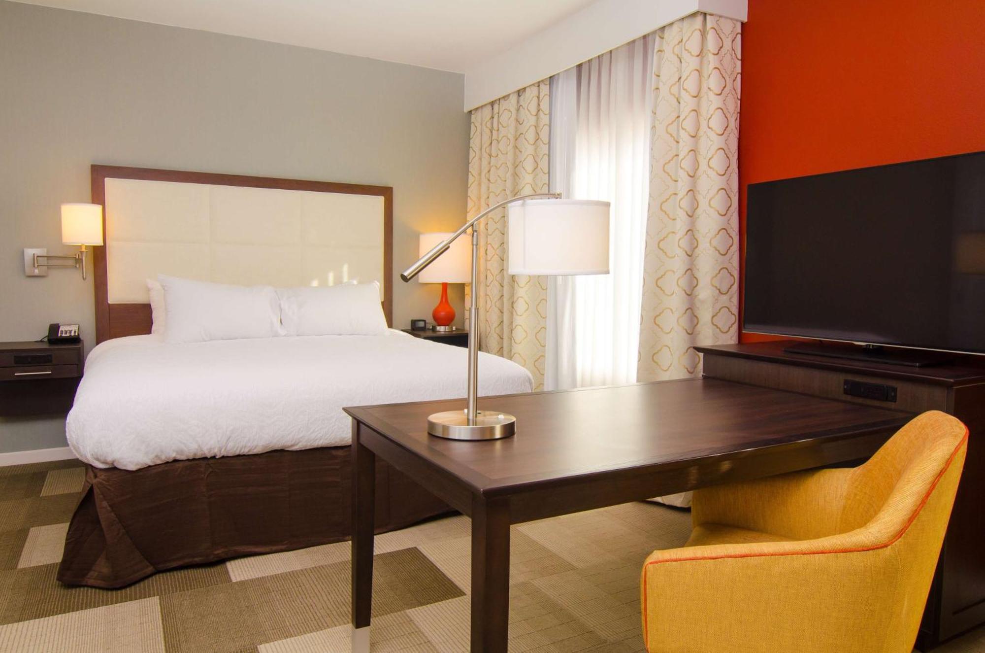 Hampton Inn & Suites Гантсвілл Екстер'єр фото